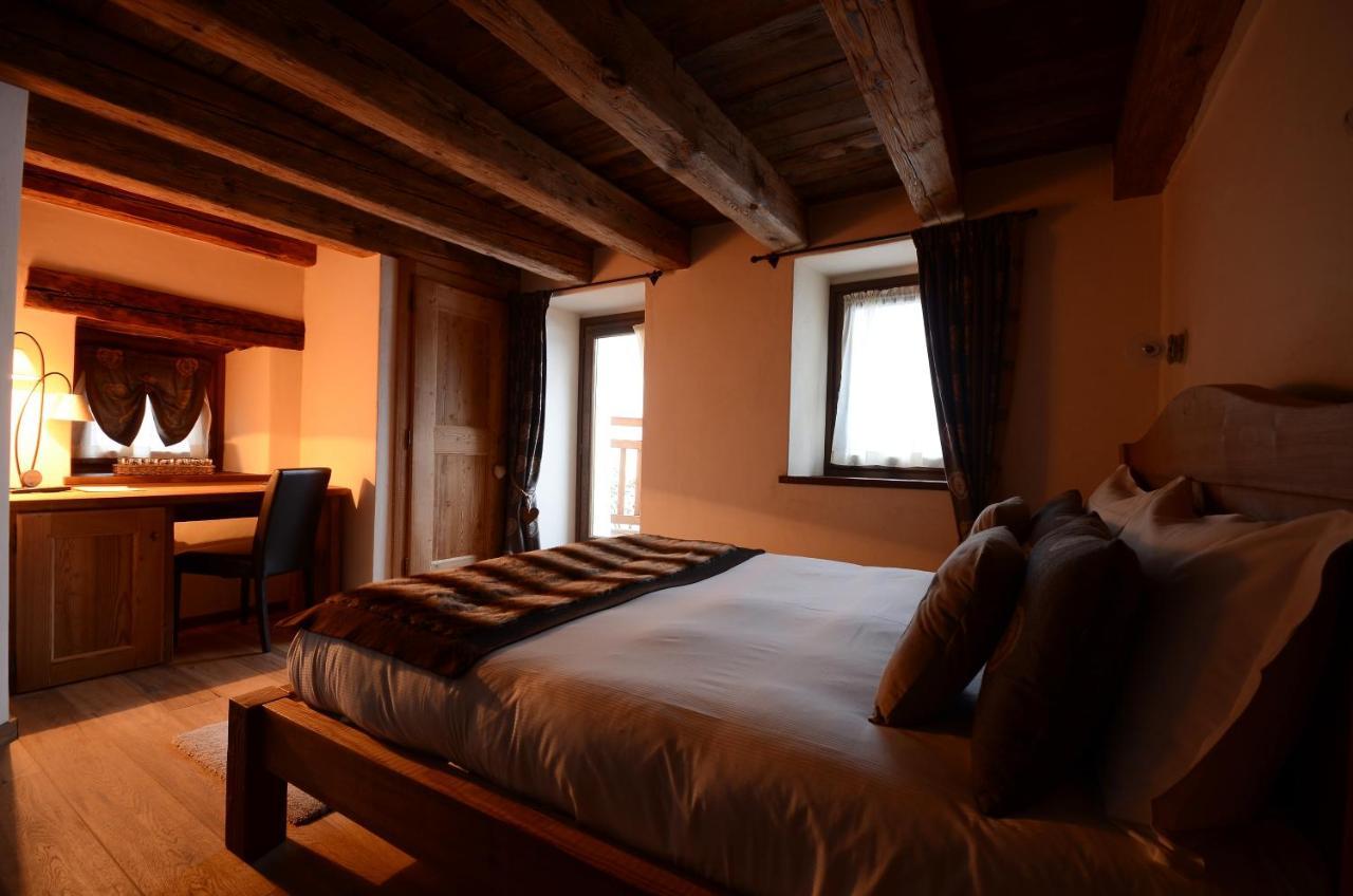 Le Petit Relais Hotel Valpelline Buitenkant foto
