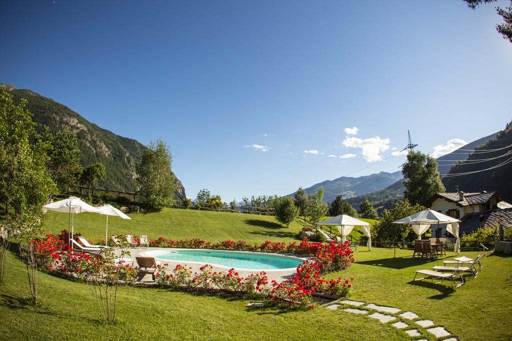 Le Petit Relais Hotel Valpelline Buitenkant foto